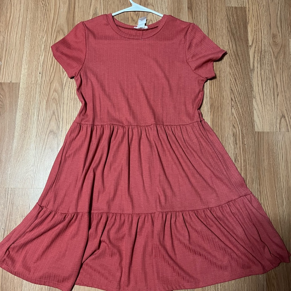 🍁 Cute fall flowy dress! 🍂